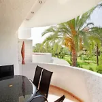 House In Near Sandy *