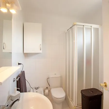 Дом отдыха House In Near Sandy